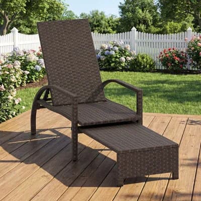 Gainoom Outdoor Chaise Lounge Chair Patio Wicker Chaise Lounger With 6-Position Adjustable Backrest