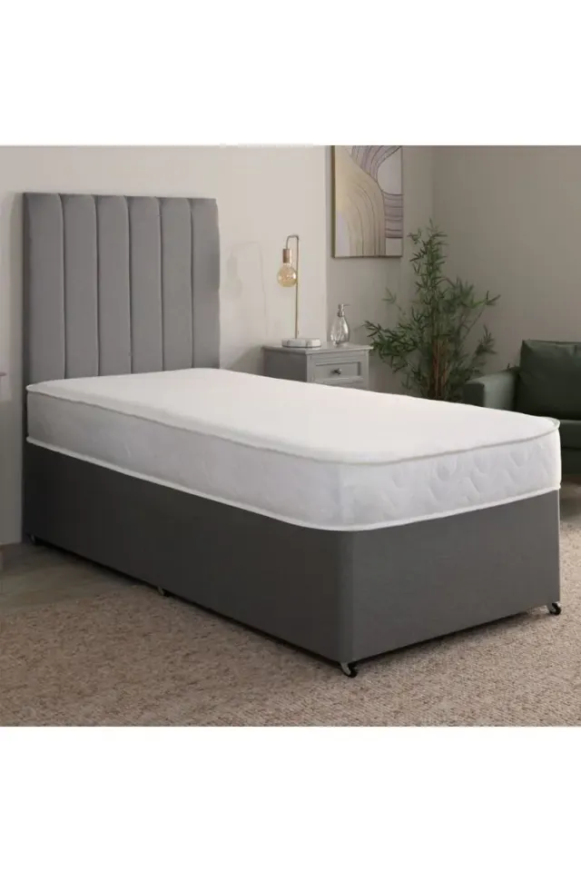 eXtreme Comfort Ltd Aloe Vera Hybrid Mattress 18cm Deep Plush Feel Breathable Cover in White - Size: Double